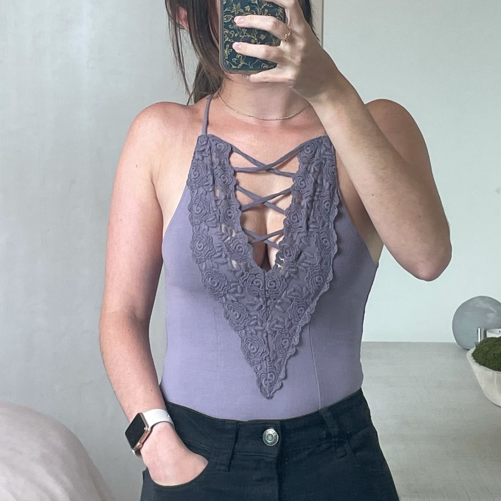 American eagle outfitters lace detail bodysuit